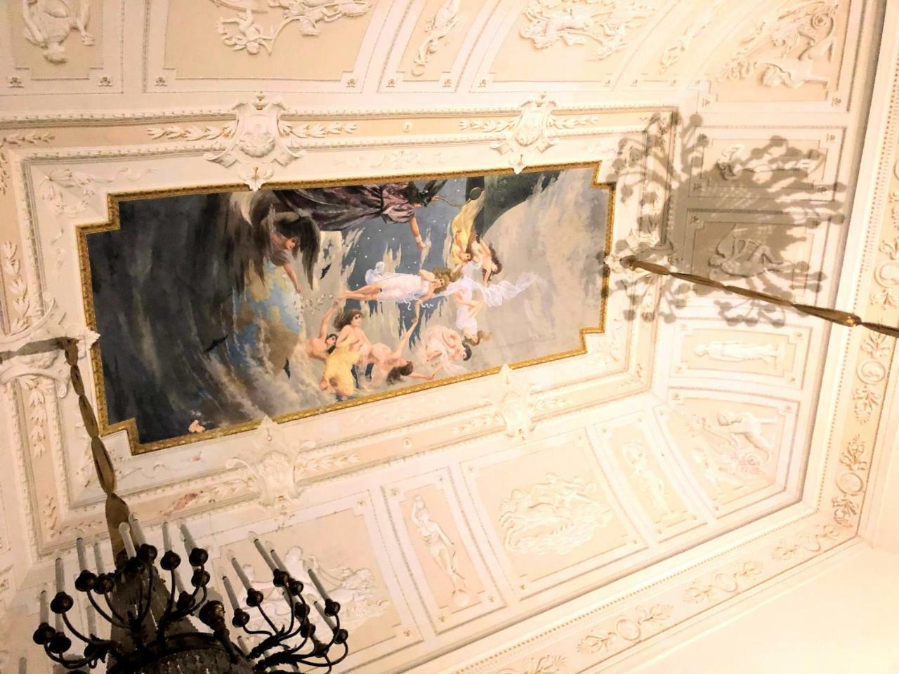 Palazzo Circolone Hotel Poggiardo Exterior photo