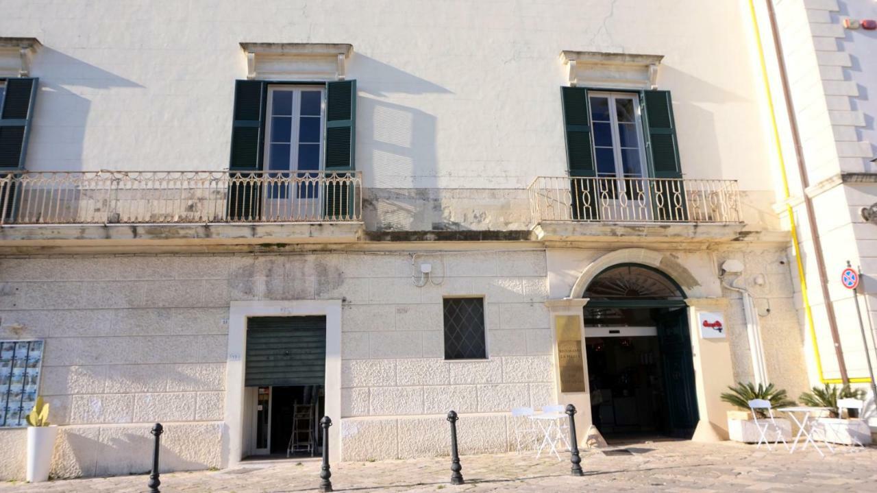 Palazzo Circolone Hotel Poggiardo Exterior photo